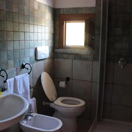 A Mare Di Ginepri 10d Mono דירה